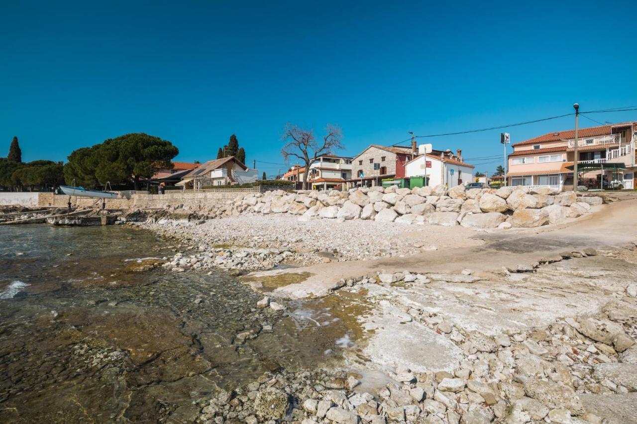 Apartments By The Sea Zambratija, Umag - 2557 Luaran gambar