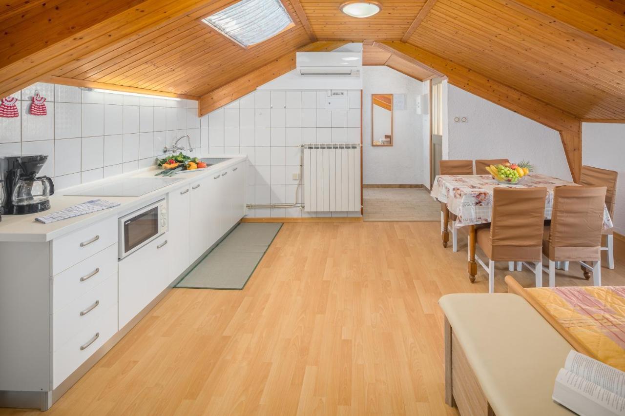Apartments By The Sea Zambratija, Umag - 2557 Luaran gambar